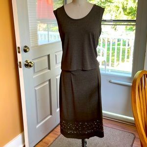 Women’s Skirt Set Olive Ann Taylor Top Sz M / Skirt Sz 10.